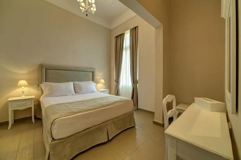 Home & Art Suites Athens Luaran gambar